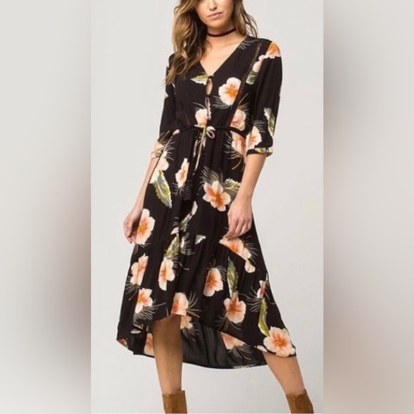 Floral Black Dress - Picture 1 of 12